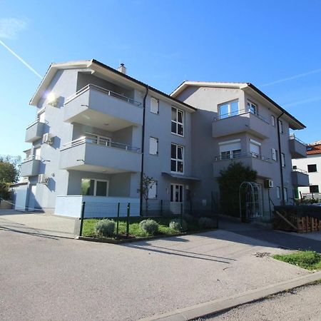 Apartments Hrabric Baska  Exterior photo